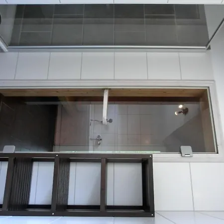 Διαμέρισμα W13 3